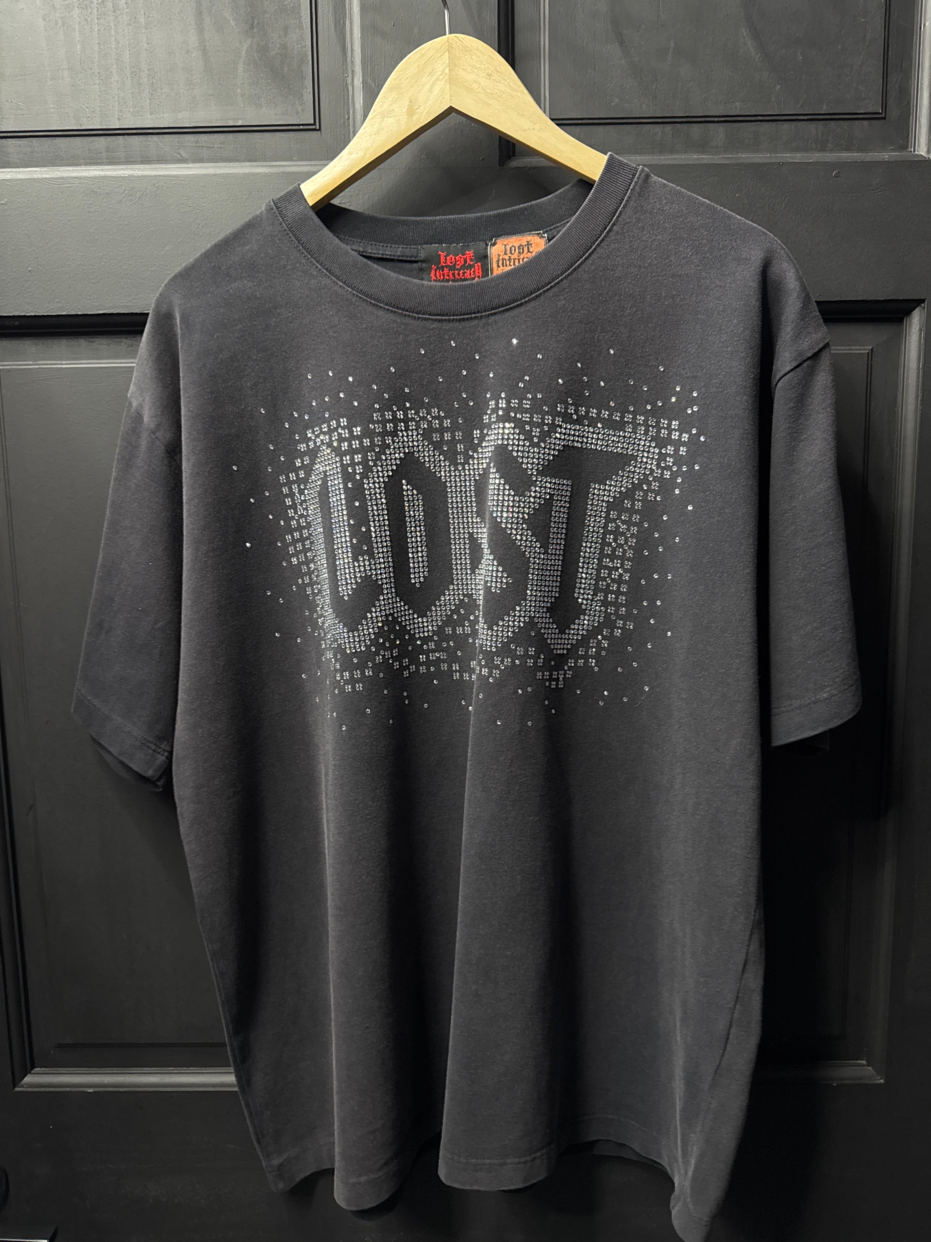 Lost intricacy rhinestone logo tee sz Large