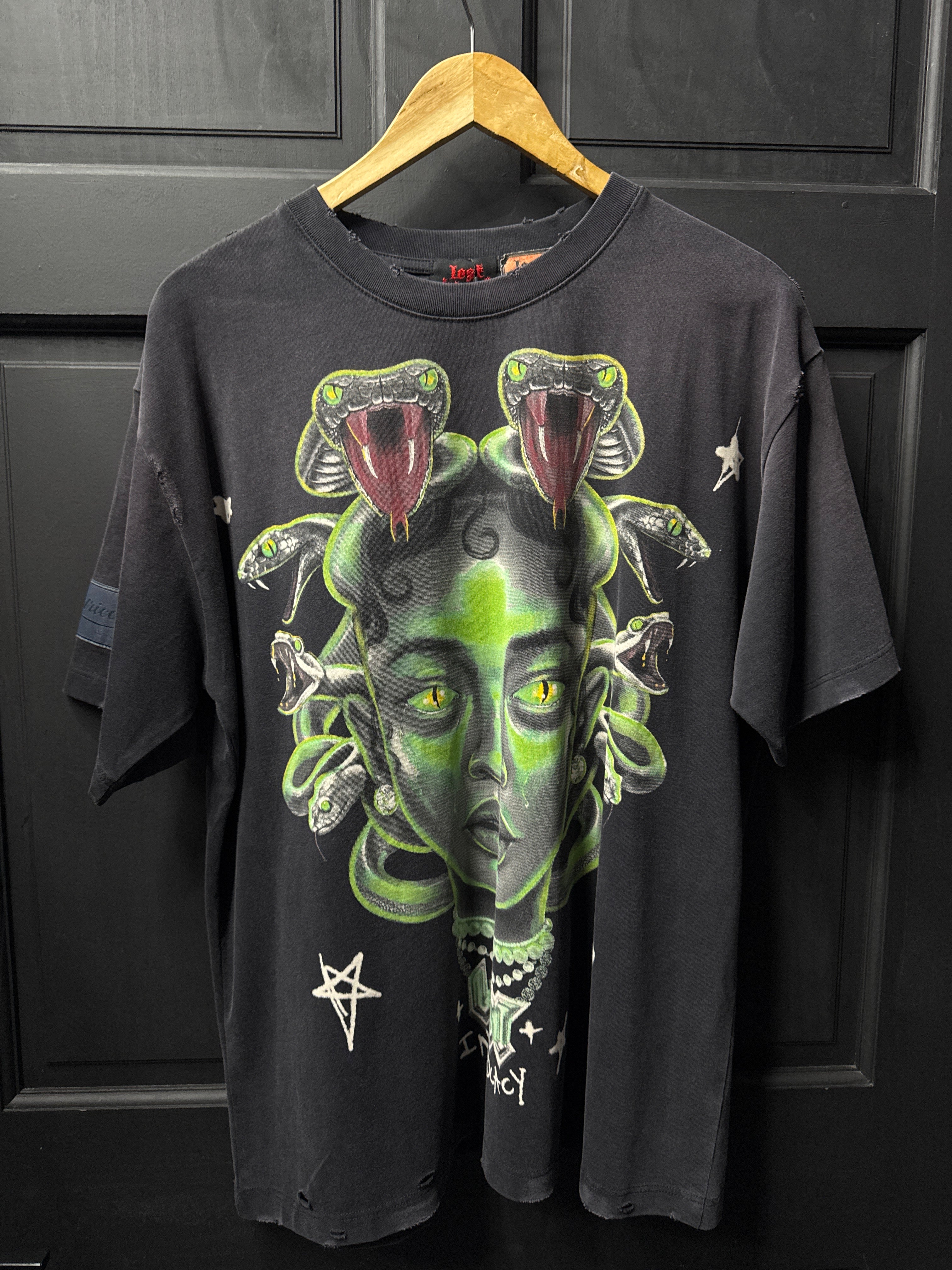 Lost intricacy Medusa tee large