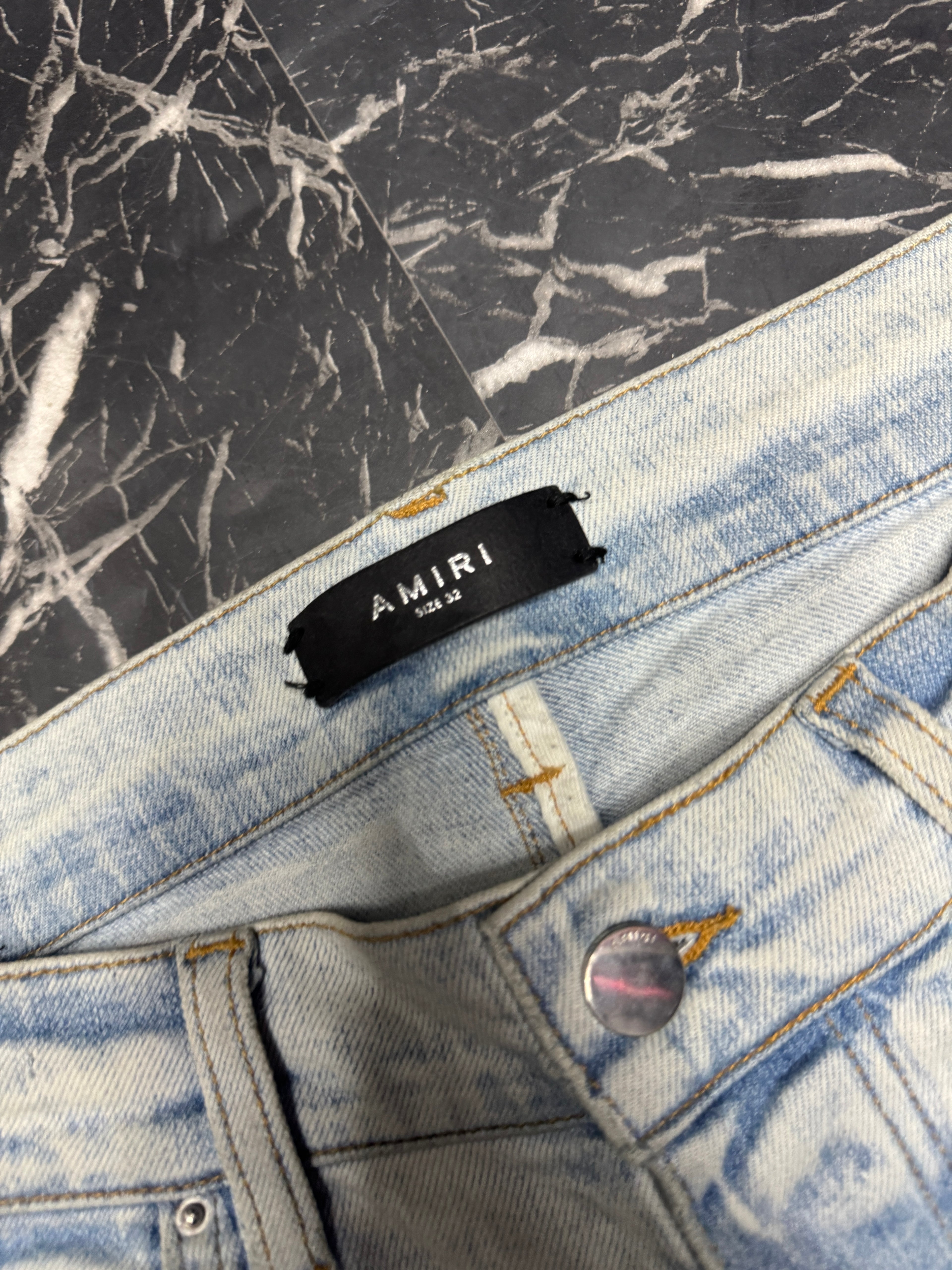 Amiri college logo jeans sz 32 U