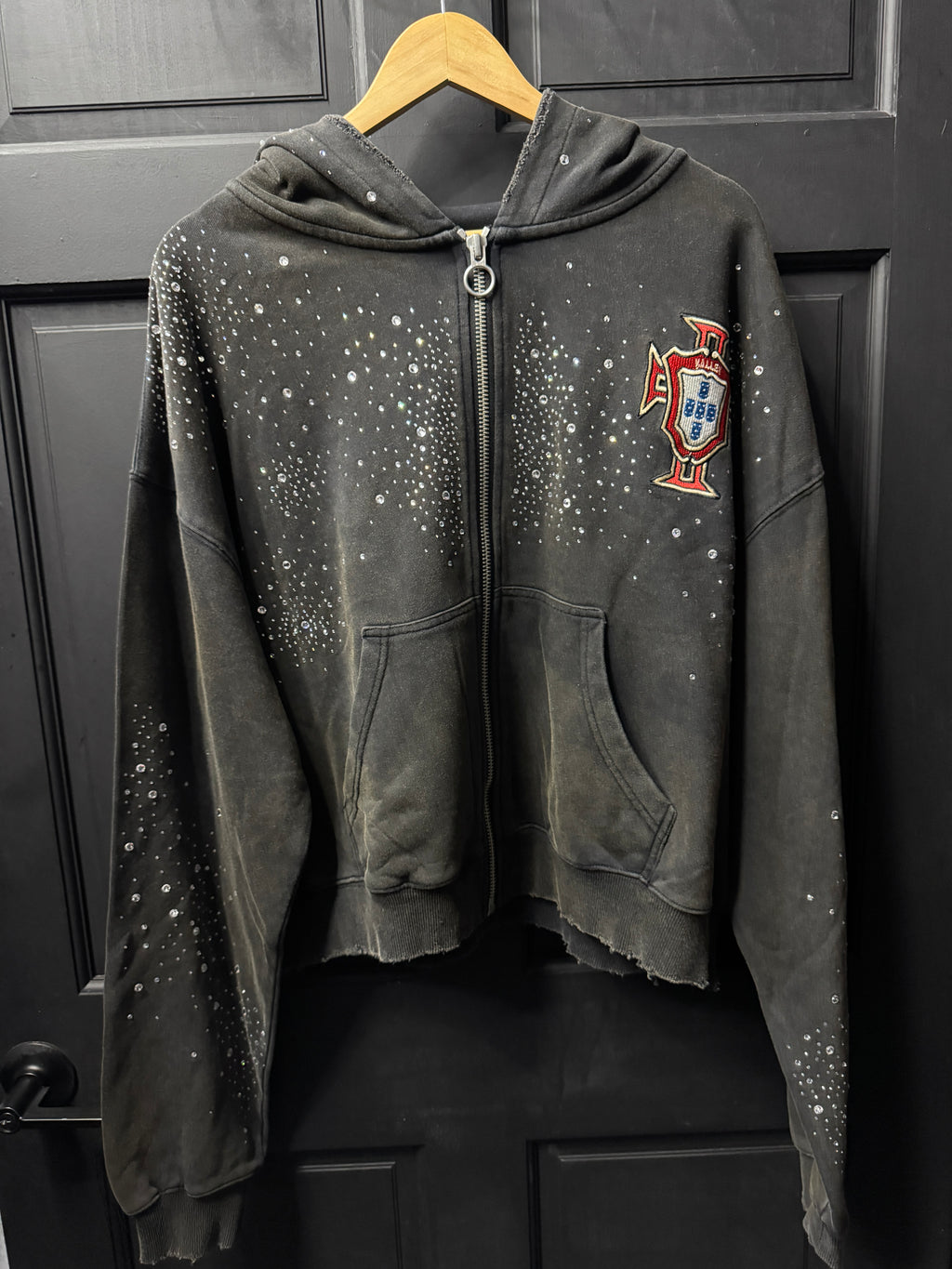 Vale Portugal black washed zip up