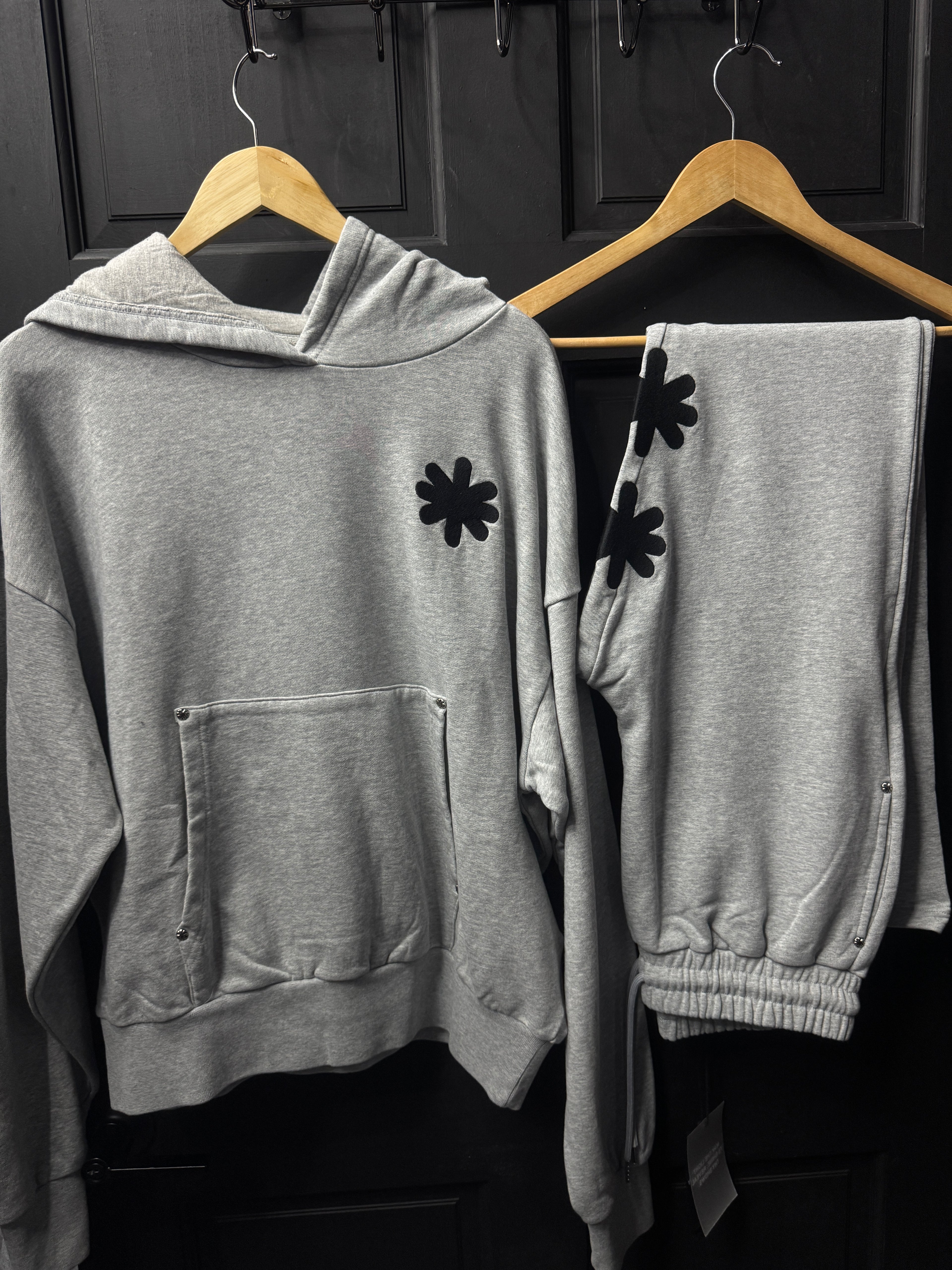 Lost shadow grey/black sweatsuit