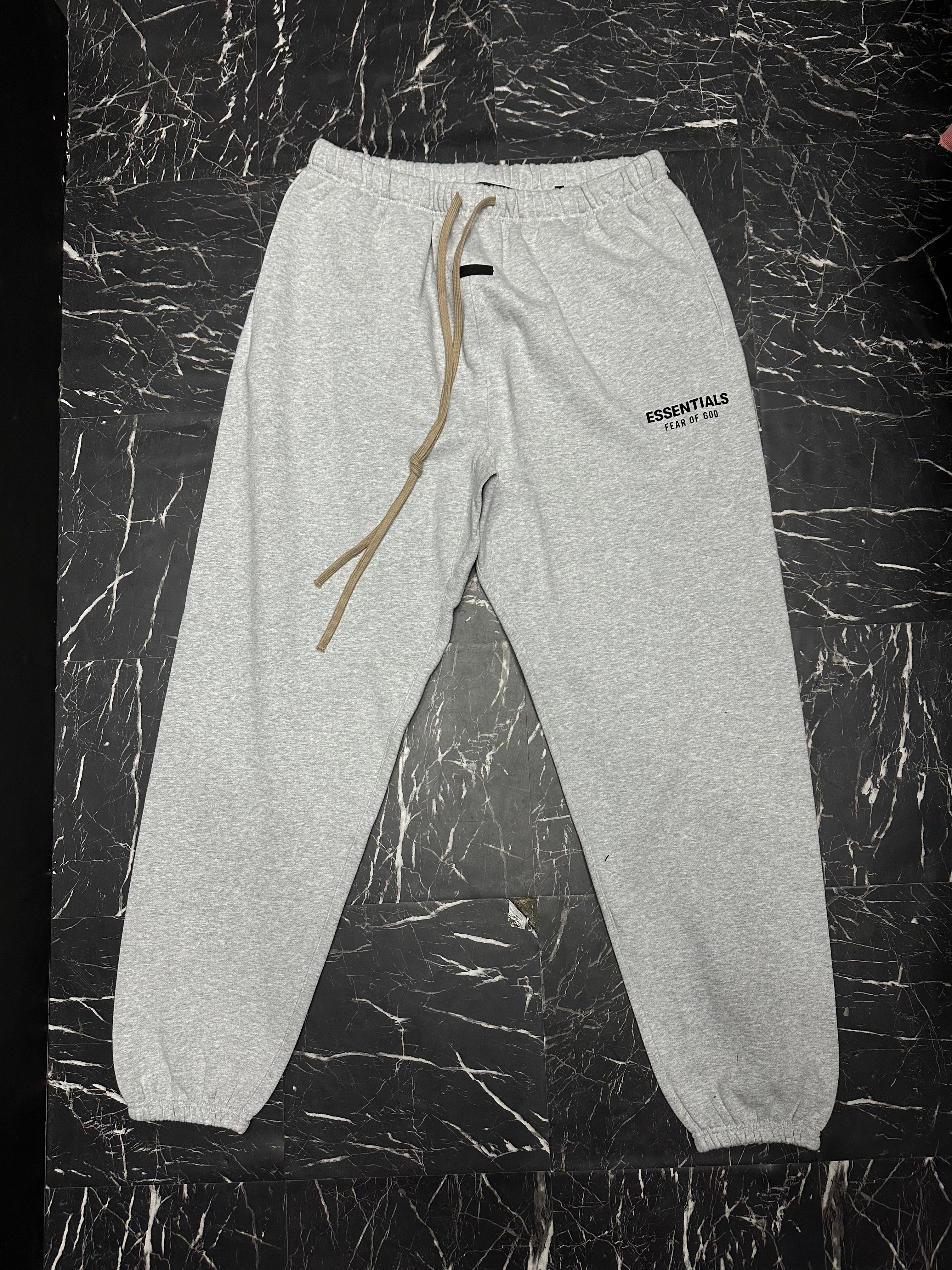 Essential sweatpants